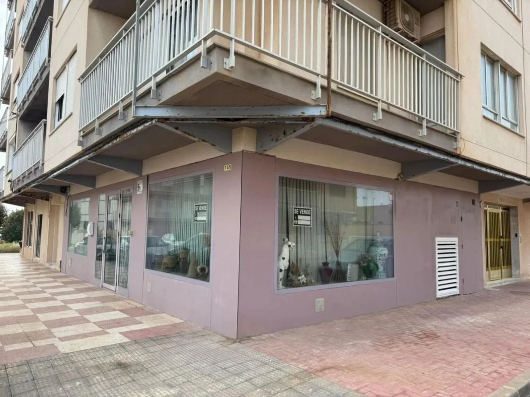 Local comercial de oficina de 80 m² en Torrevieja