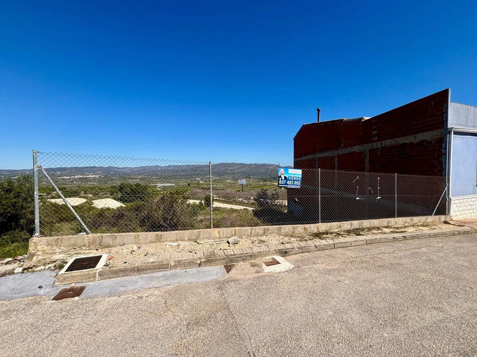 Urban plot in Montichelvo, 276 m²