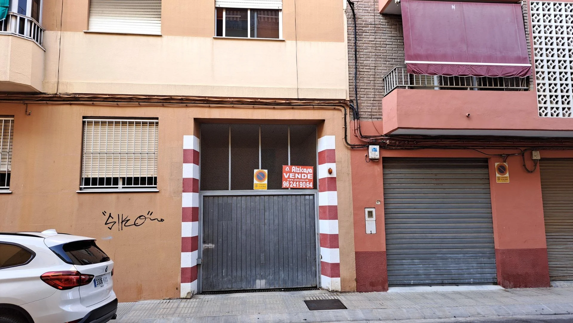 Enclosed garage in Alzira, 31 m²