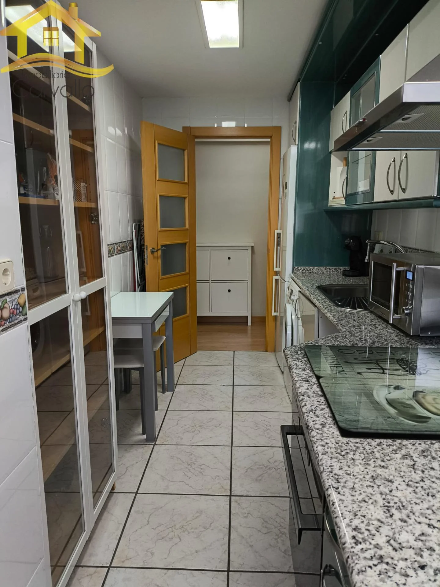 Reformed exterior flat with communal pool