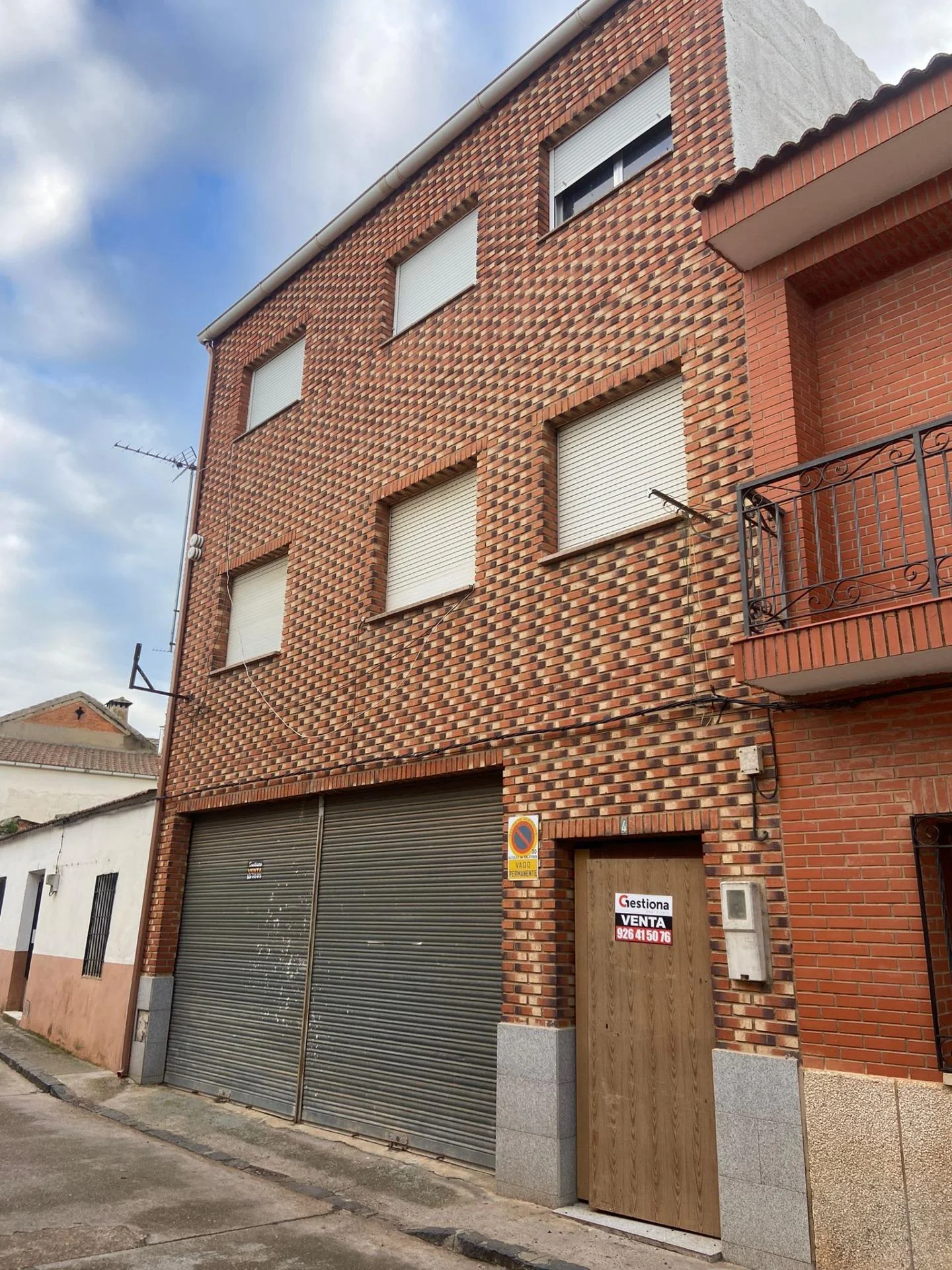 Reform townhouse in Alcolea, 4 bedrooms