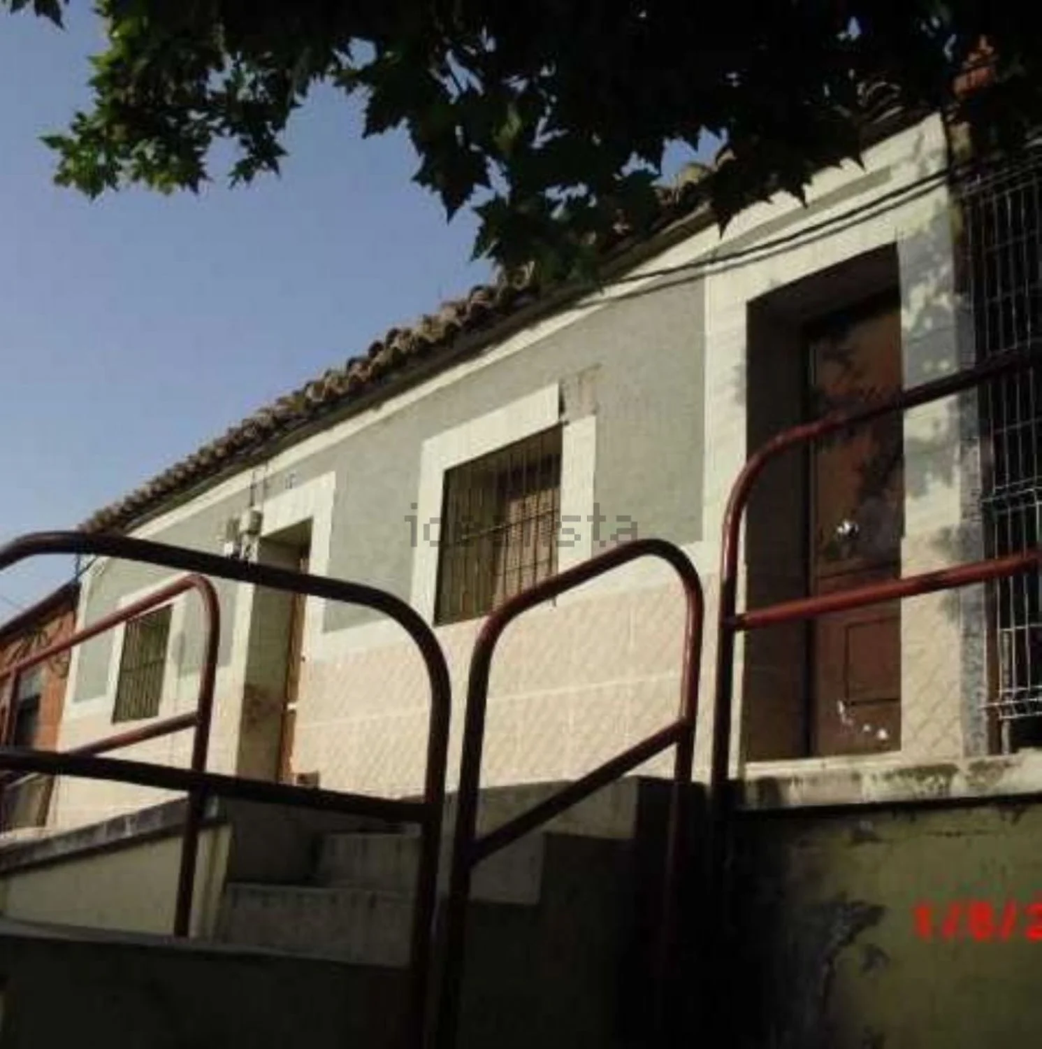 Chalet de tres dormitorios en Las 600