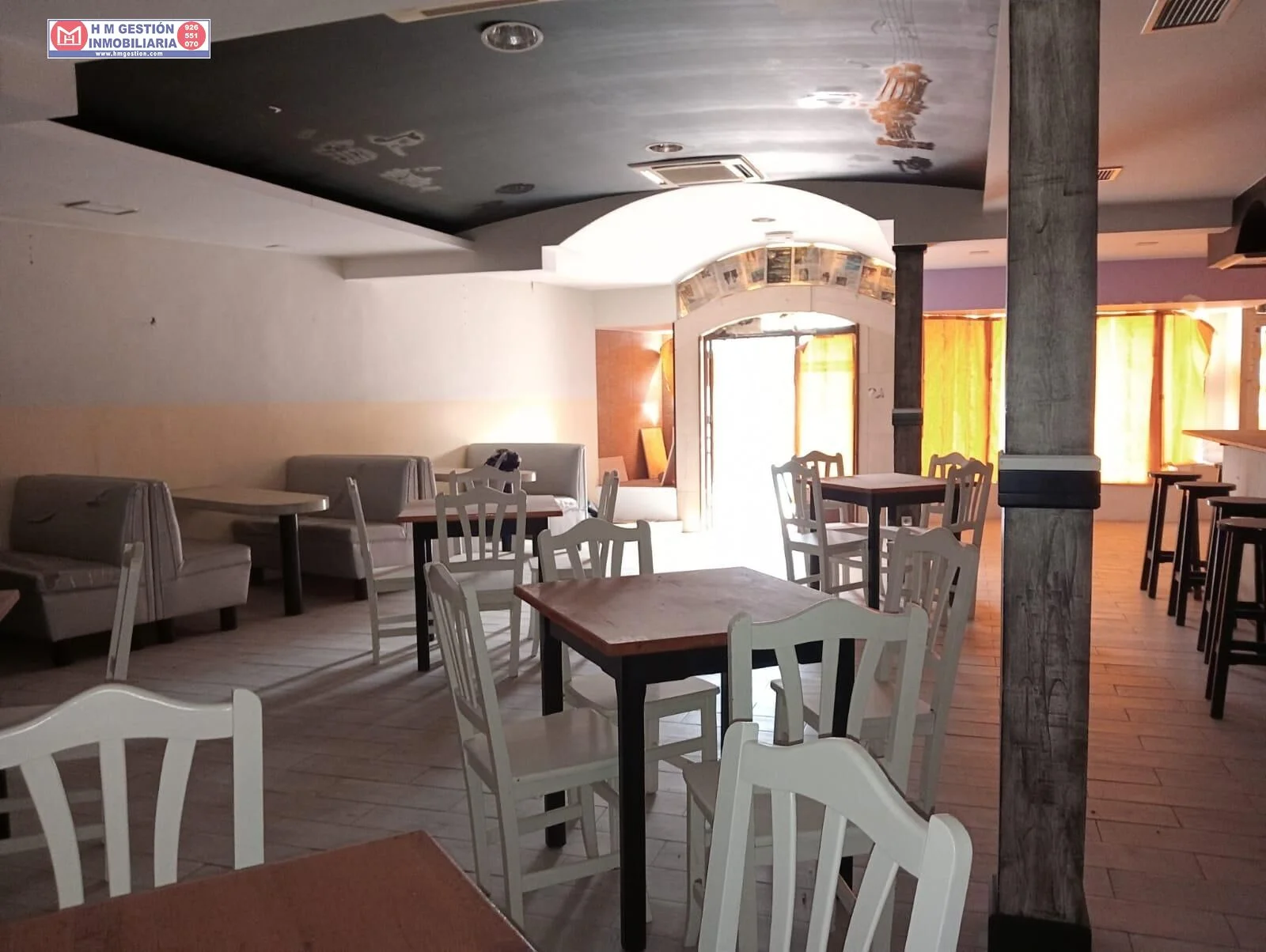 Hospitality premises in central Madridejos