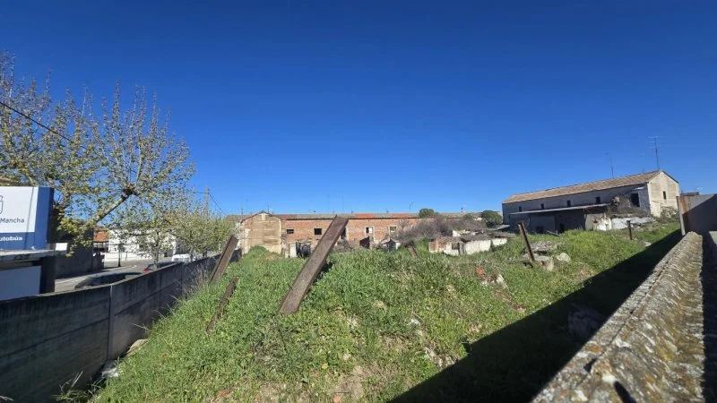 Urban development plot in Velada