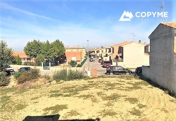 Urban double plot with 250 m² buildability