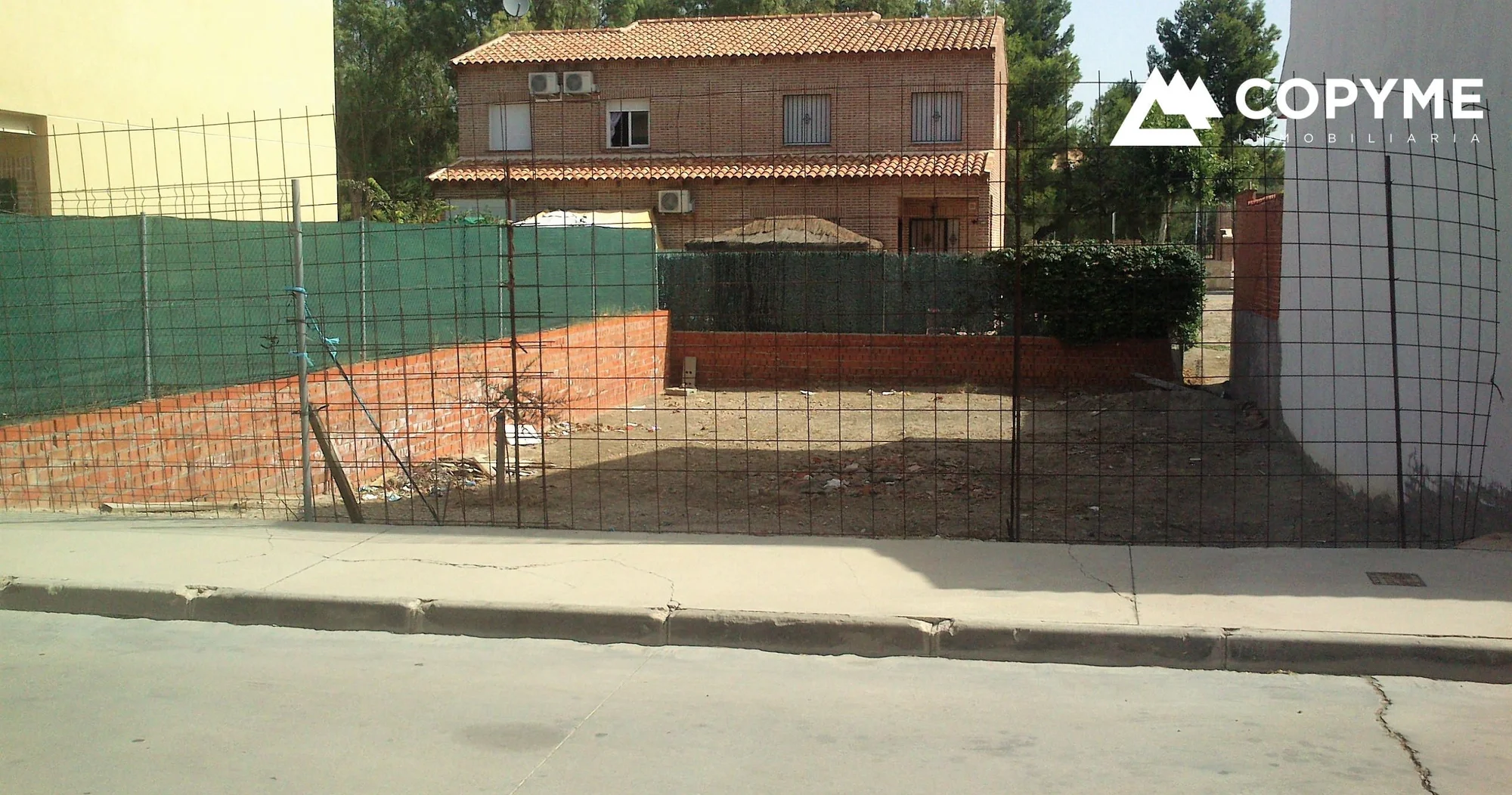Urban Novés plot, 200 m² buildable