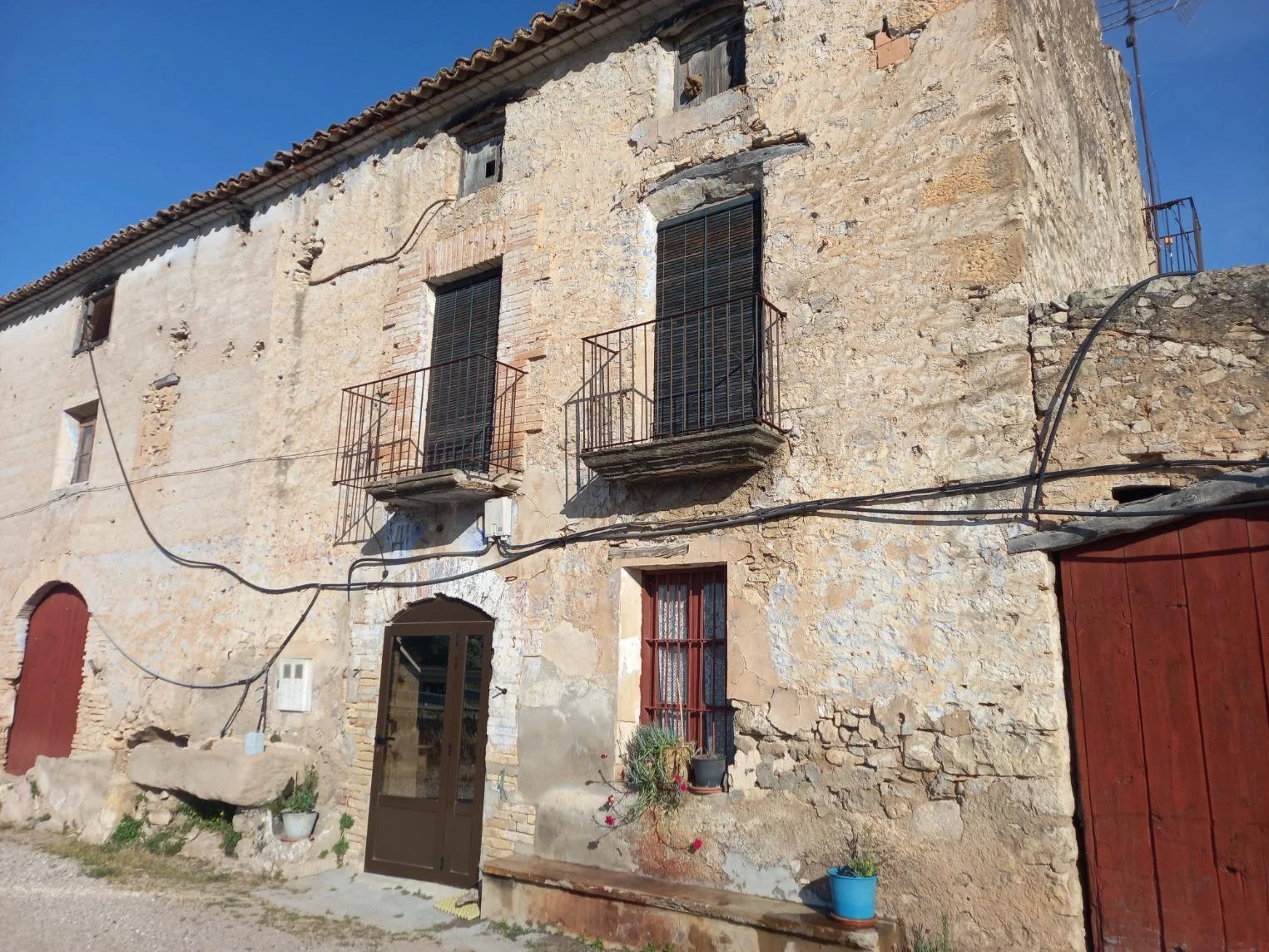 Finca rústica de regadío con construcciones históricas