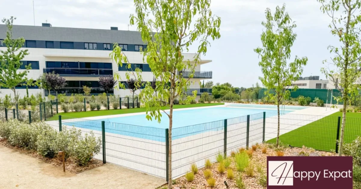 New-build Sitges garden apartment, 3 bedrooms