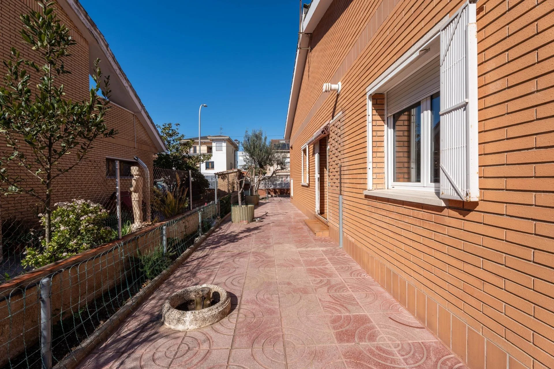 Single-story chalet in Can Rosés, 570 m² plot