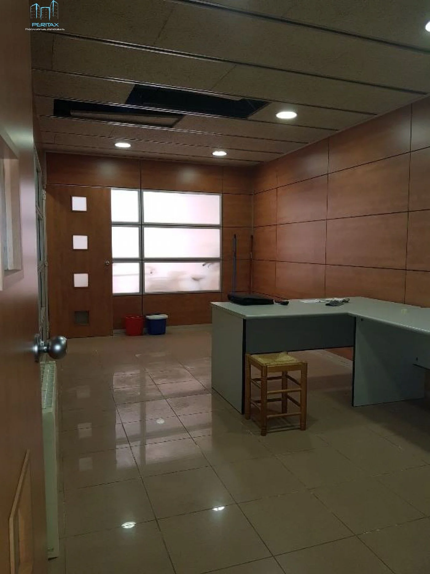Local comercial céntrico en Sabadell, 111 m²