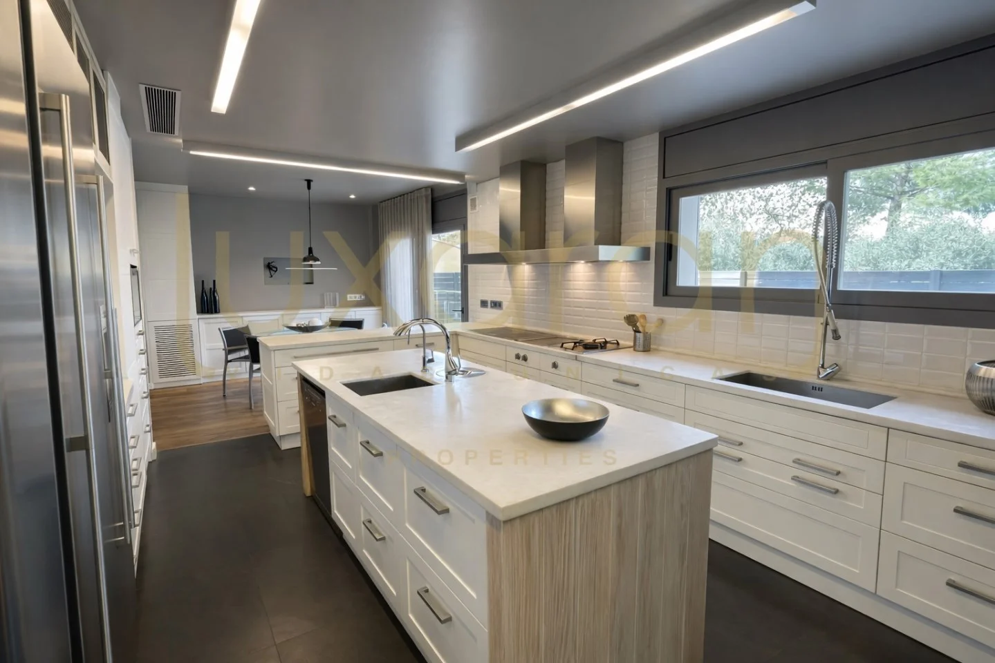 High-end Lleida chalet, 7 bedrooms