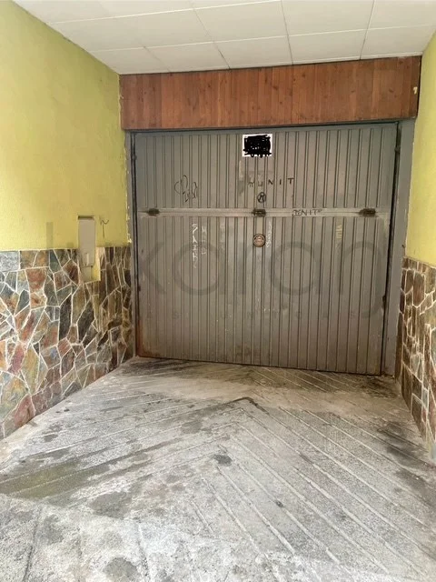 Plaza de parking céntrica en Vielha, 14 m²