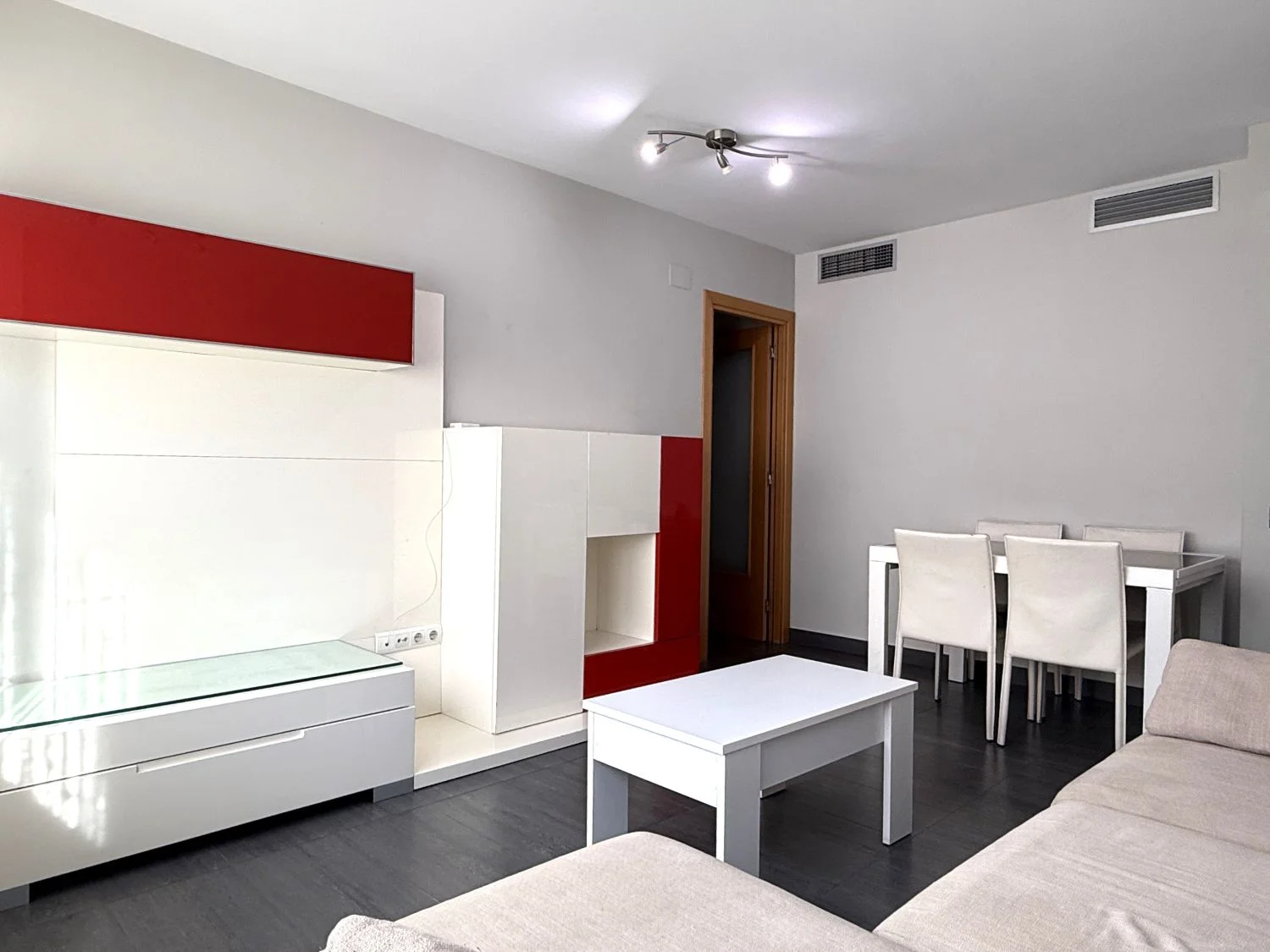 Bright Marianao flat, two bedrooms