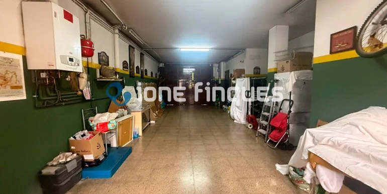 Well-kept Sabadell house, six bedrooms
