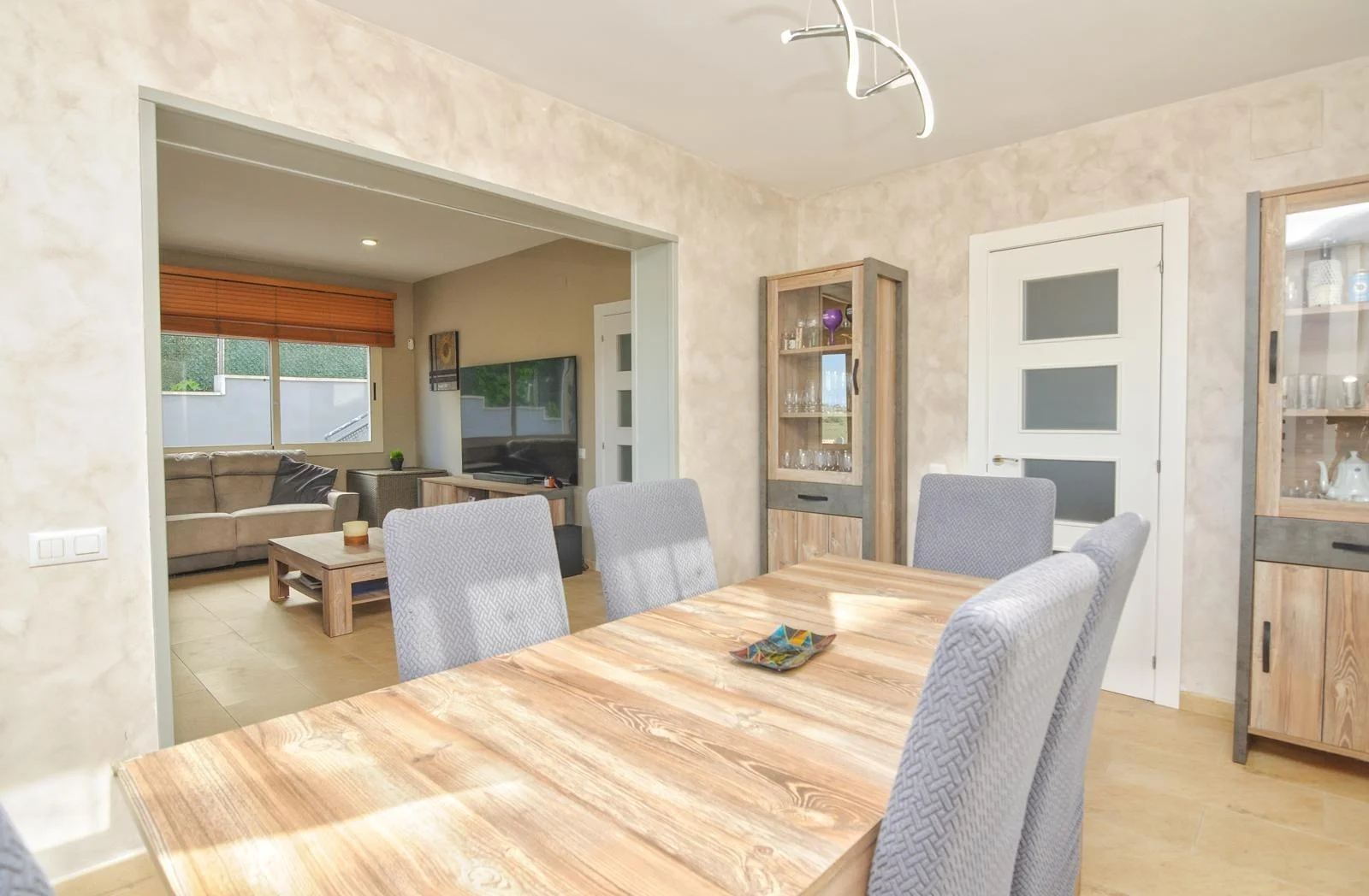 Pacs house with pool, 4 bedrooms