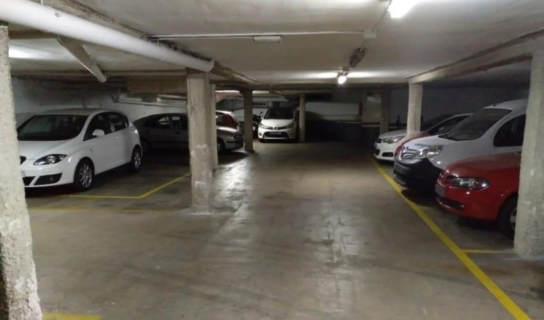 Conjunto céntrico de 20 plazas