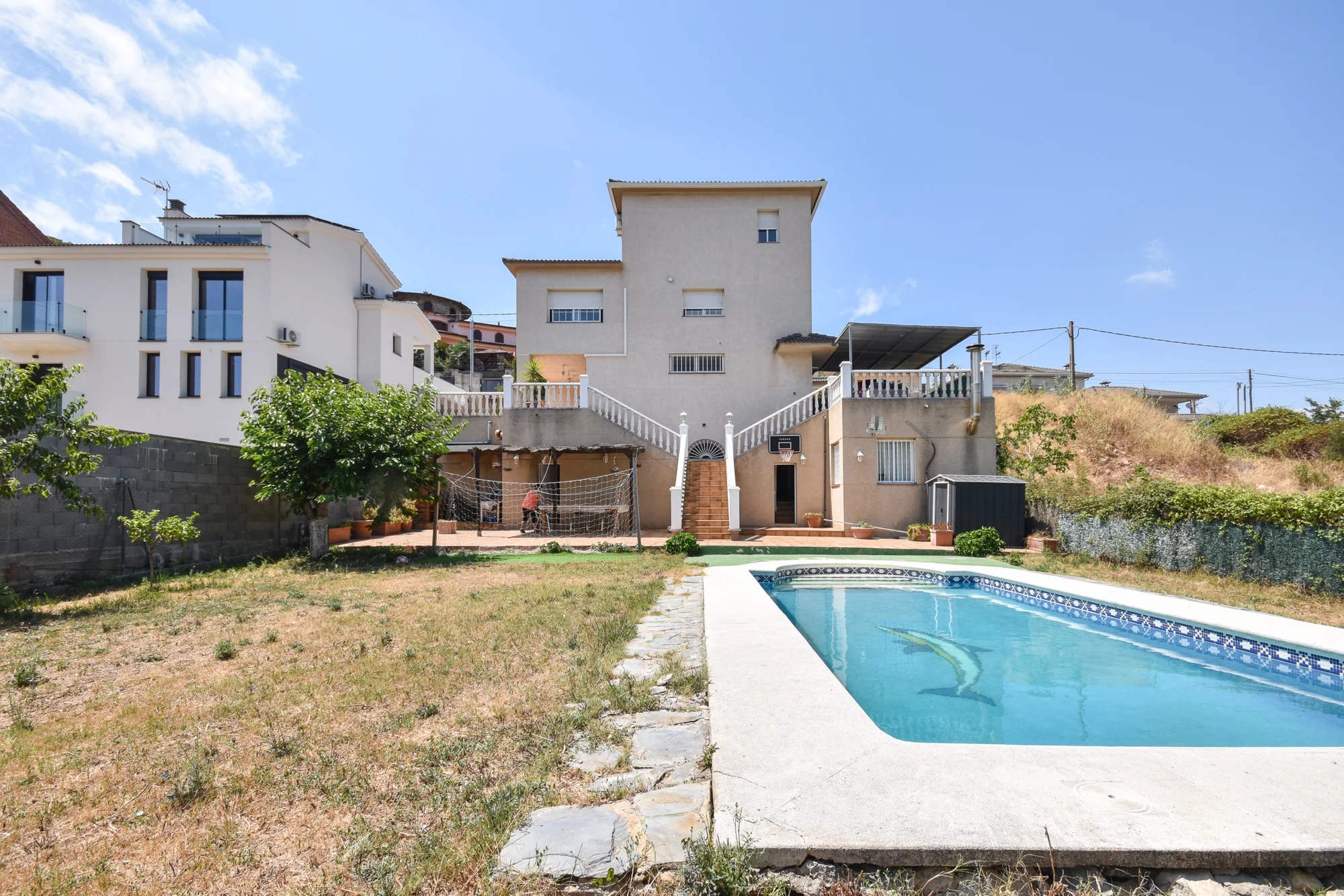 Casa de cuatro vientos en Canyelles con piscina privada