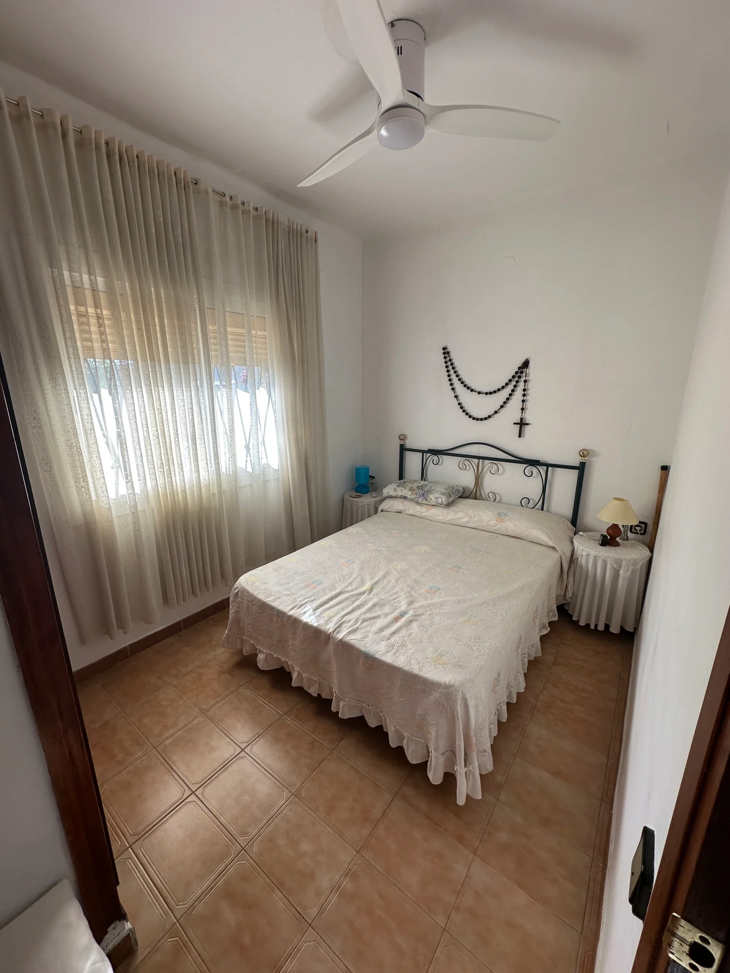 Detached Cubelles house, 3 bedrooms