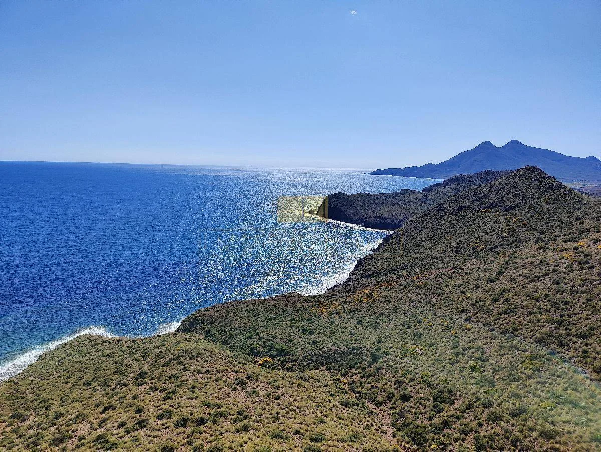 Parcela urbana cerca de la costa de Cabo de Gata