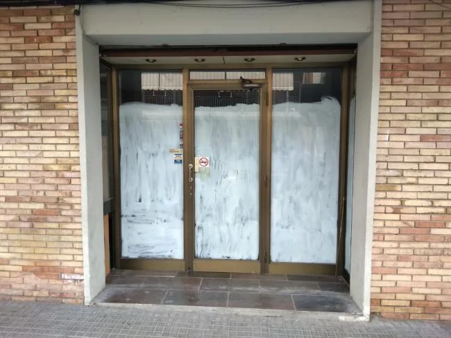 Street-level Bellavista commercial unit, 65 m²