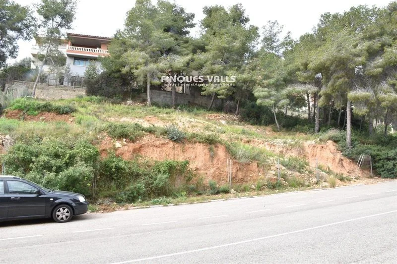 Parcela urbana en Cunit de 420 m²