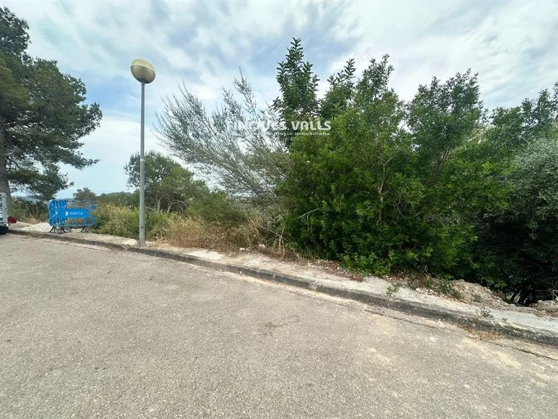 Solar con vistas al mar en Valldemar, 896 m²