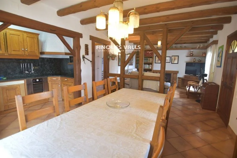 Casa reformada en Mas Mateu con piscina
