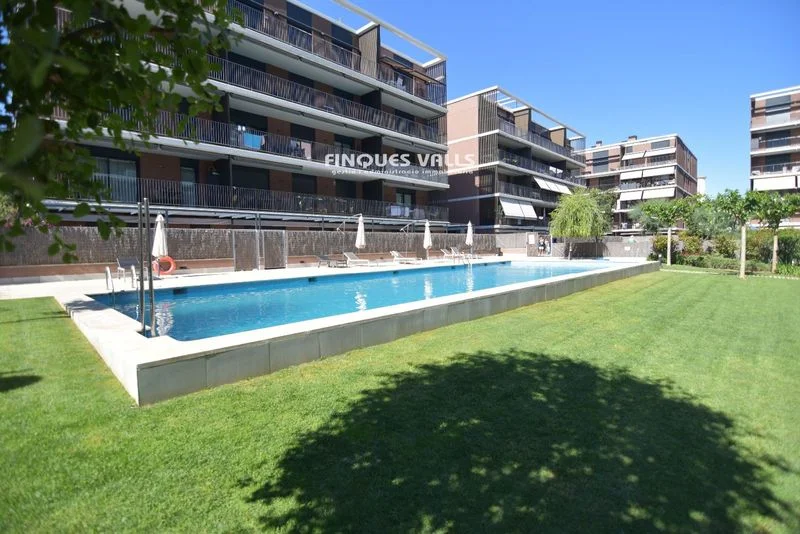 Ático dúplex moderno cerca de la playa