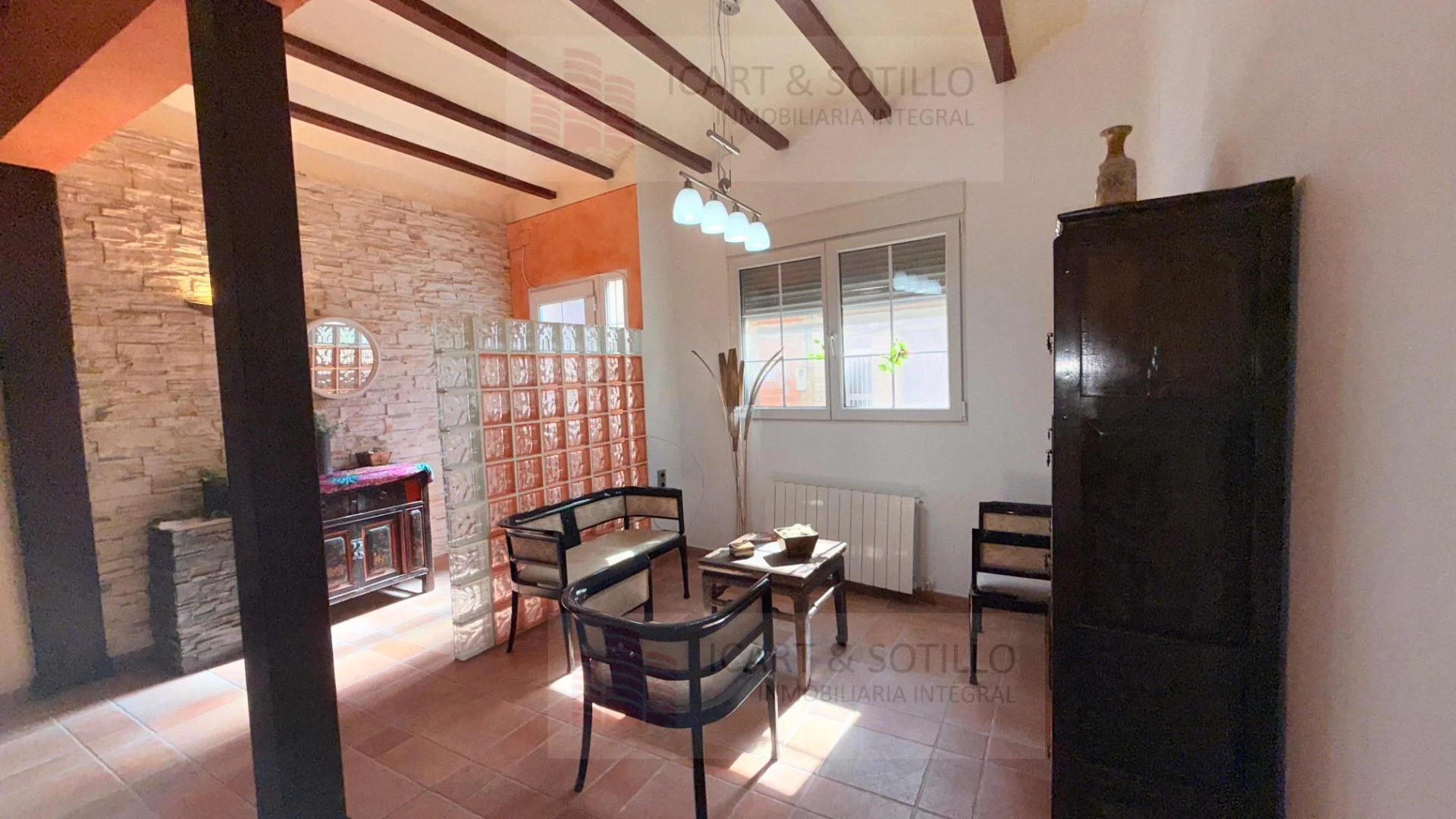 Casa de diseño de tres dormitorios en Vinaròs