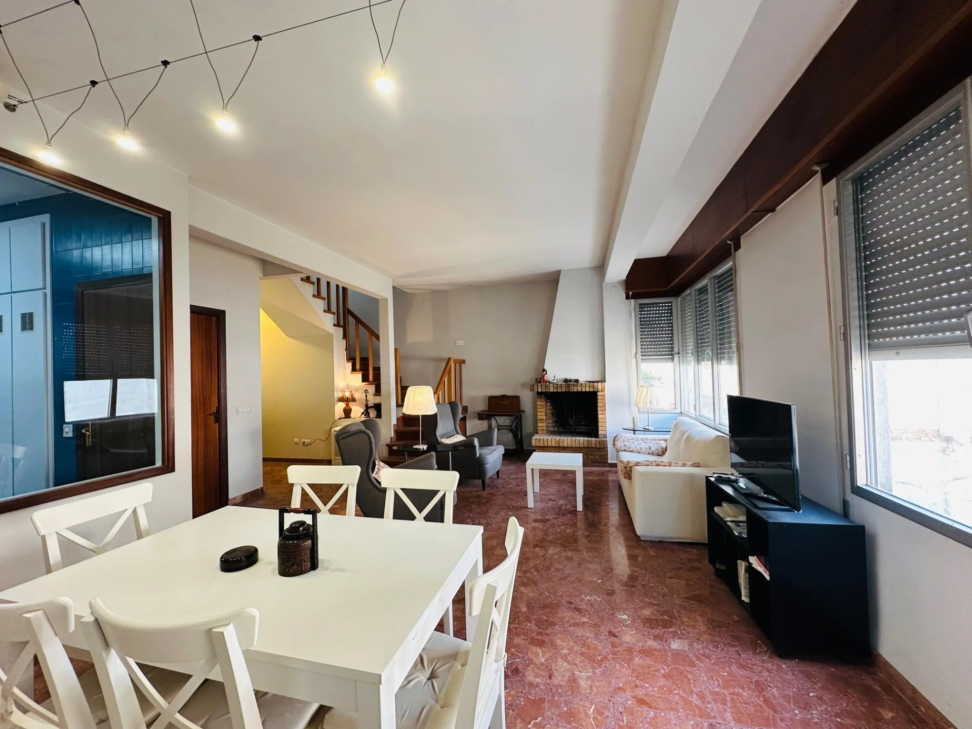 Casa independiente en Amposta con terraza