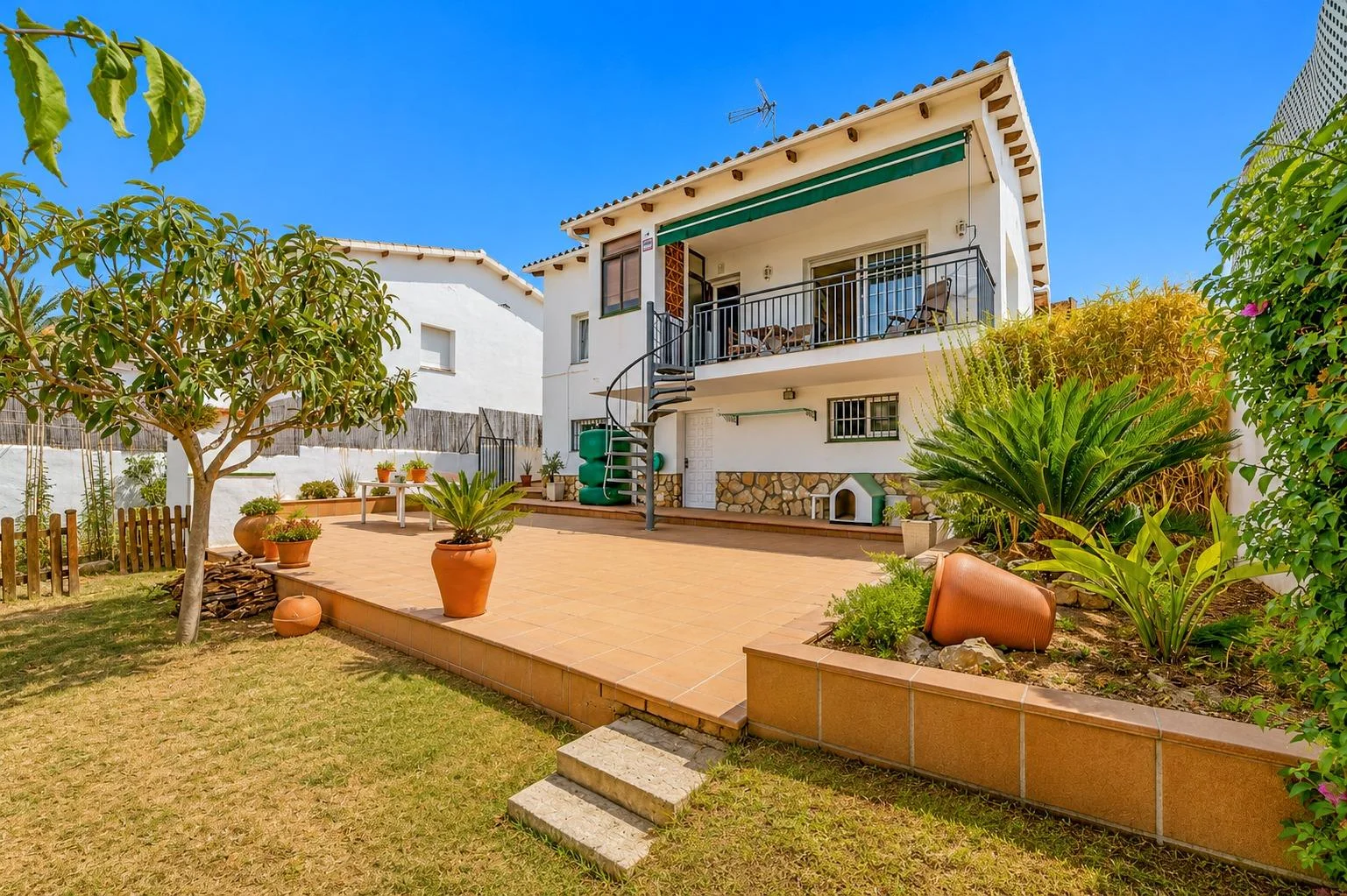 Four-bedroom house near Sitges