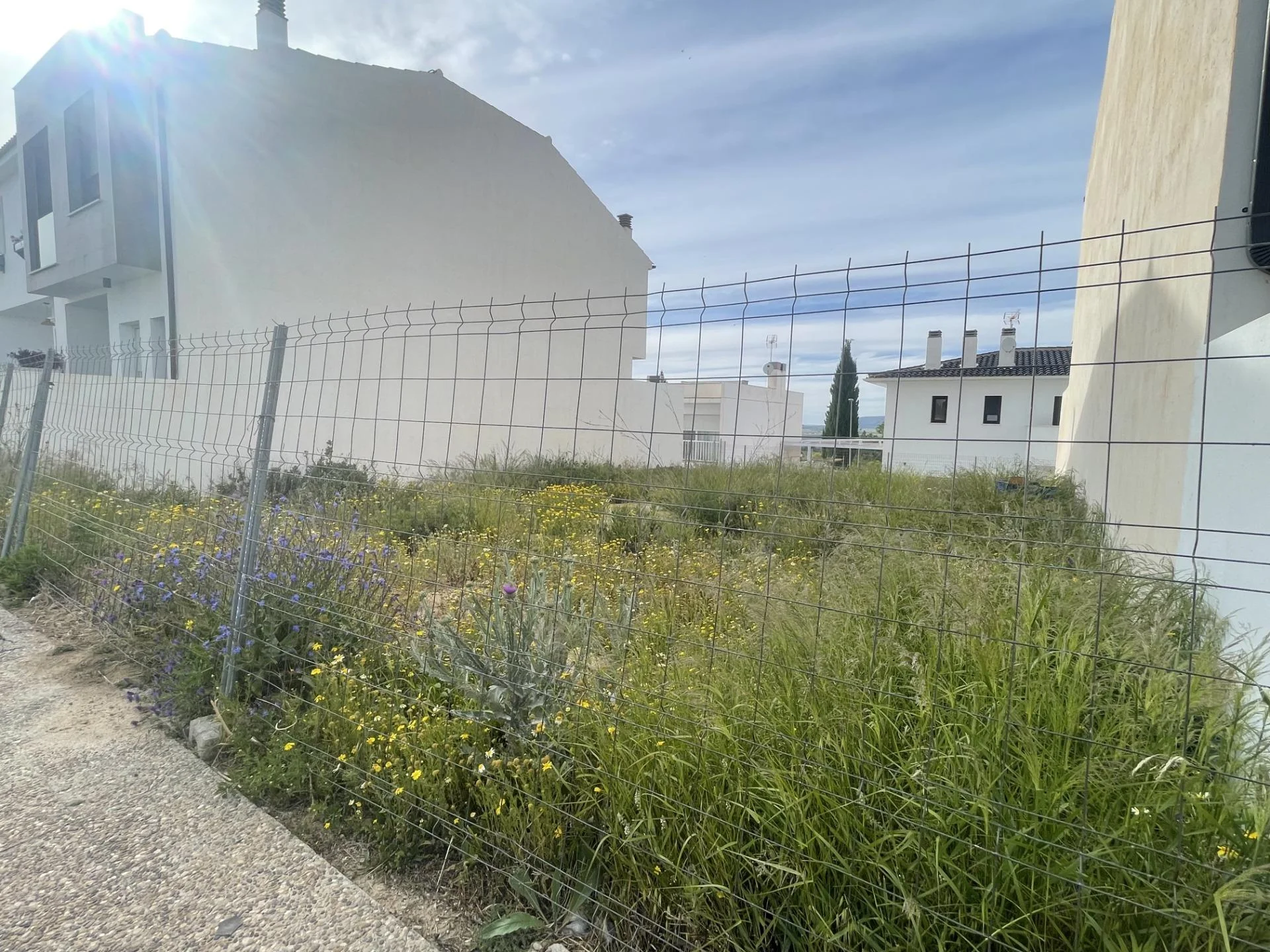 Solar de 120 m² en Fuente Mora