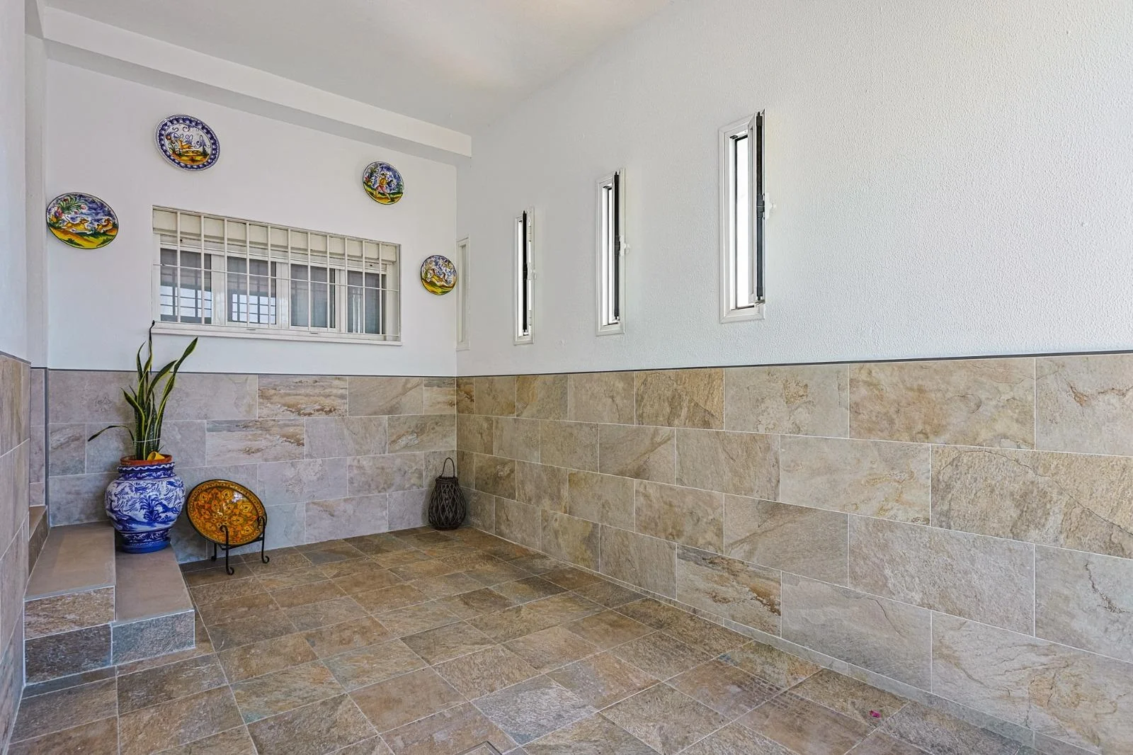 Four-bedroom house near Seville