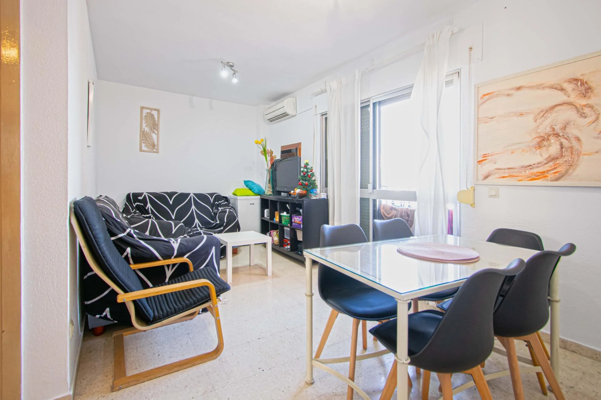 Nervión flat with three bedrooms