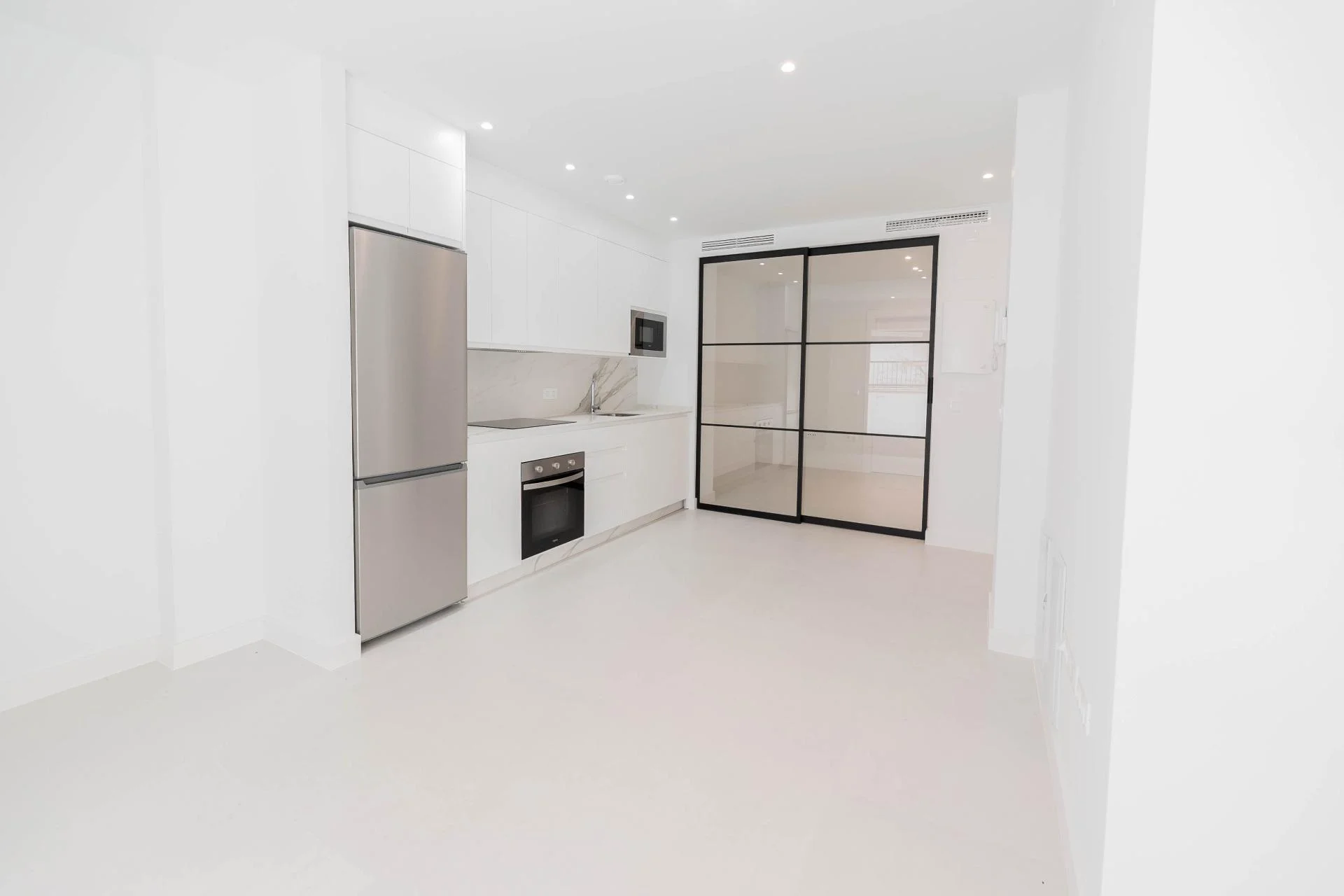 New-build penthouse near Los Boliches beach