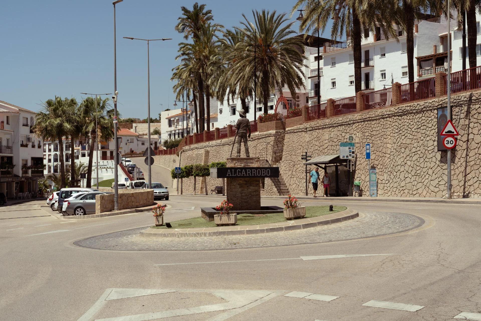 Central Algarrobo building with ten rooms