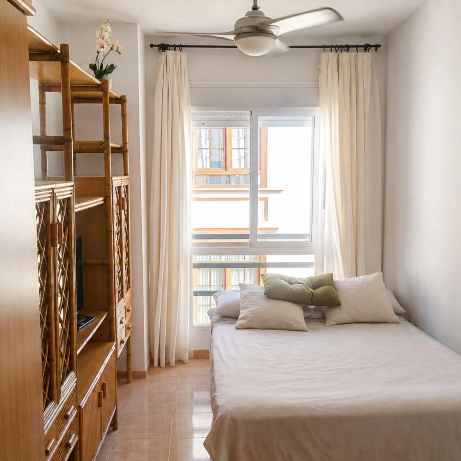 Bright 31 m² studio in Mijas