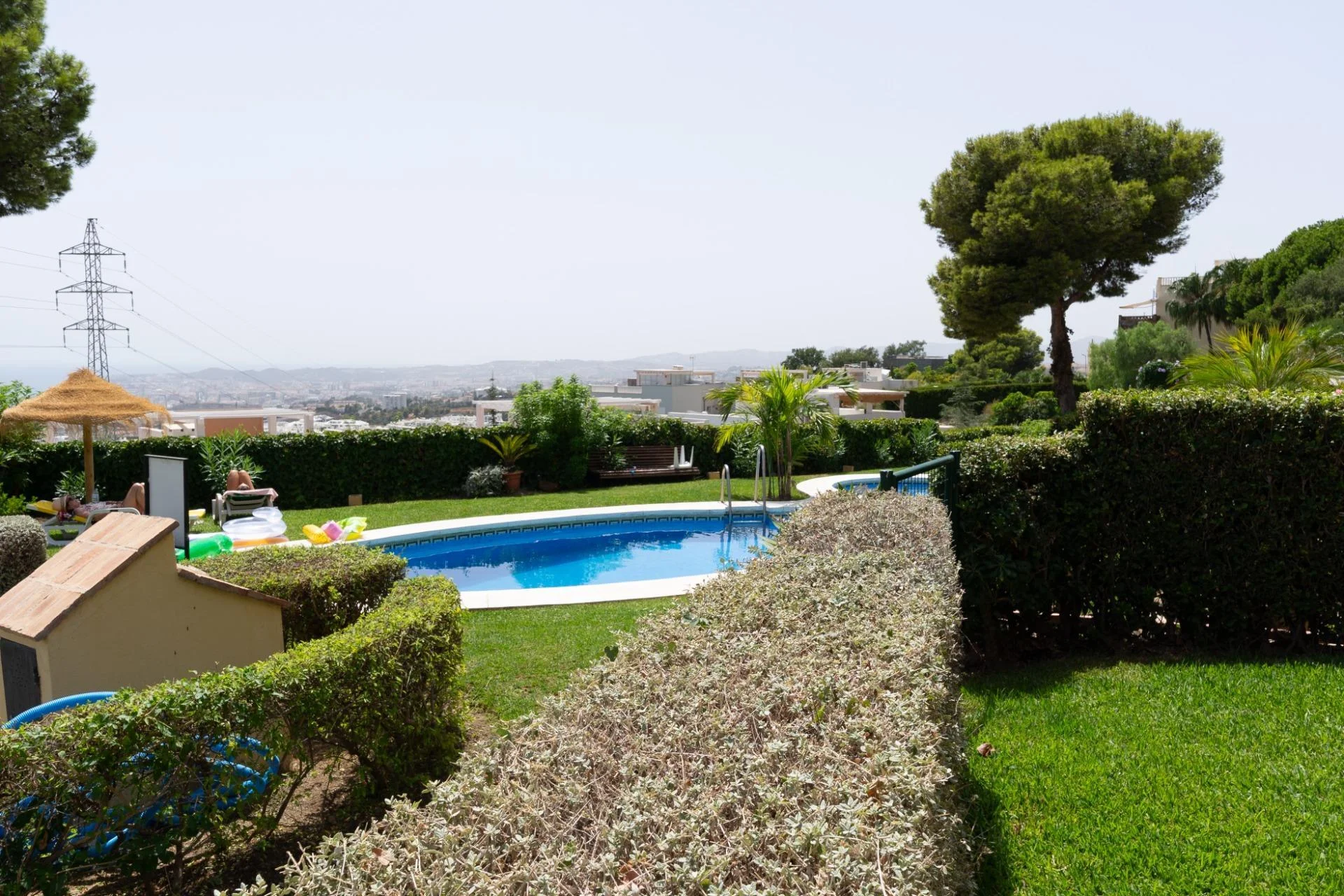 Apartamento reformado en Fuengirola, tres dormitorios
