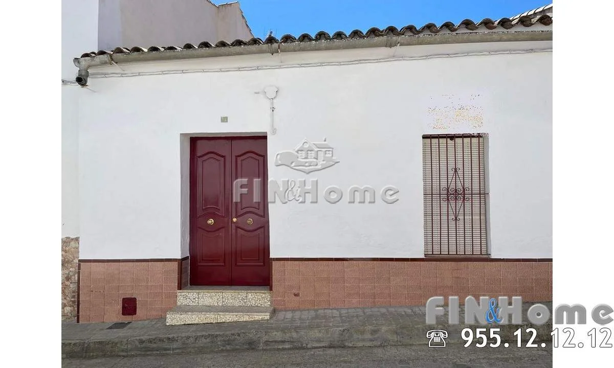 Casa céntrica con potencial de reforma