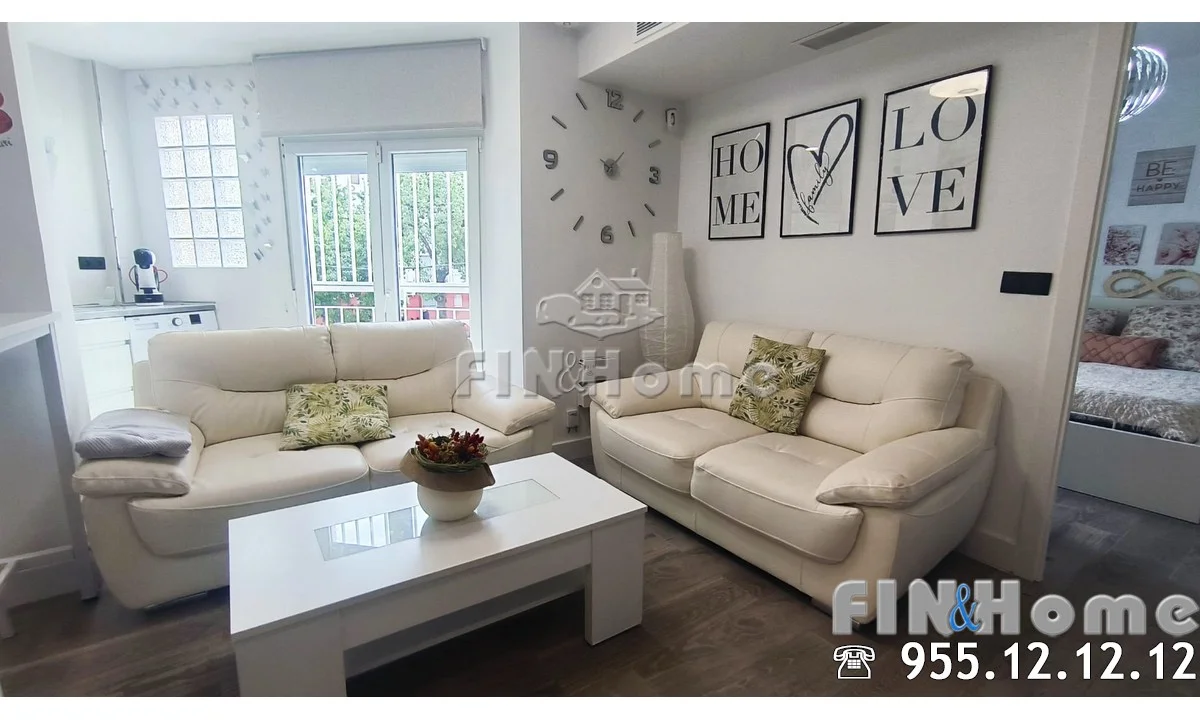 Four-bedroom flat in Triana