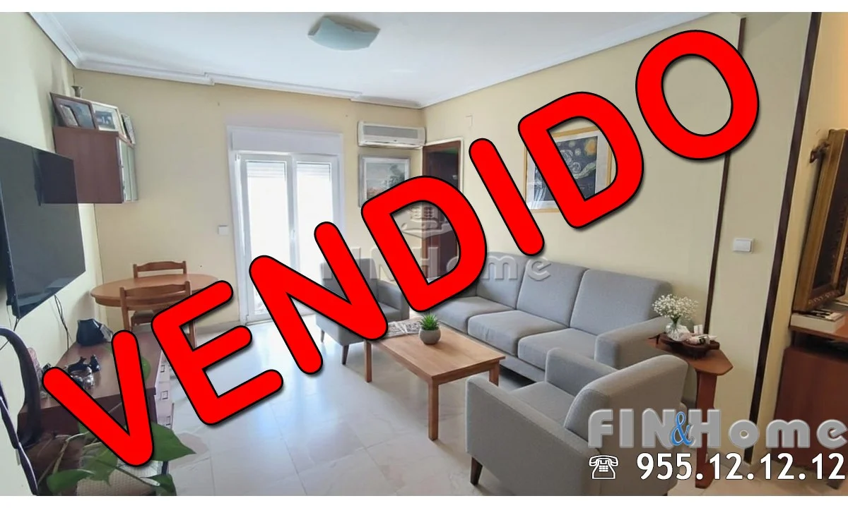 Reformed Triana flat, three bedrooms