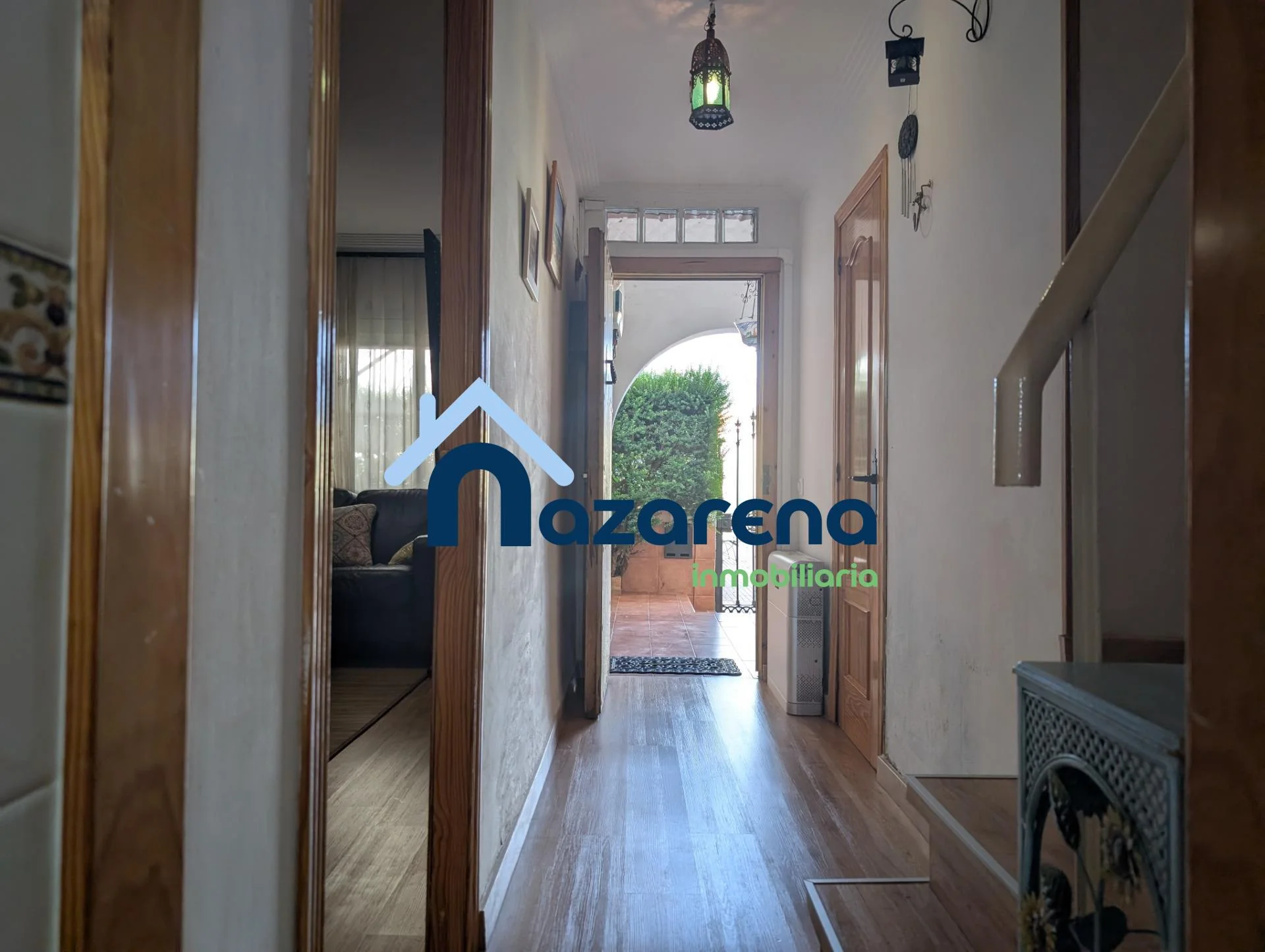 Reformed townhouse near Alquería Park