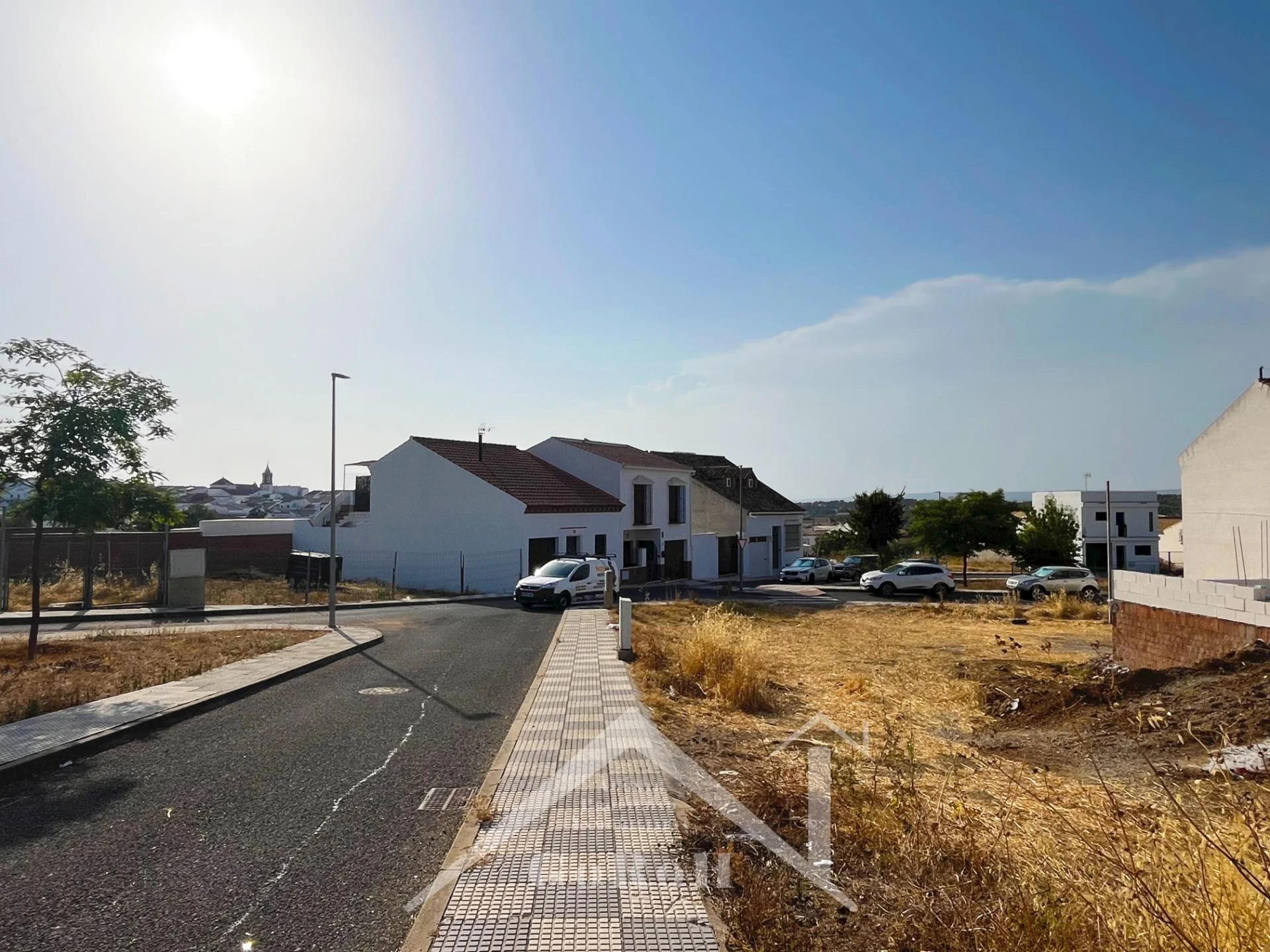 Solar urbano en Sierra Norte, 121 m²