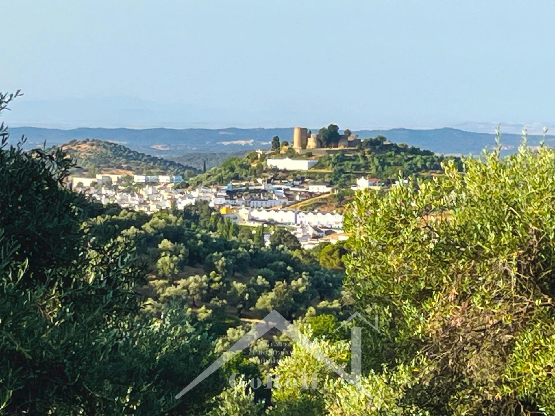 Gran finca rural cerca de Constantina