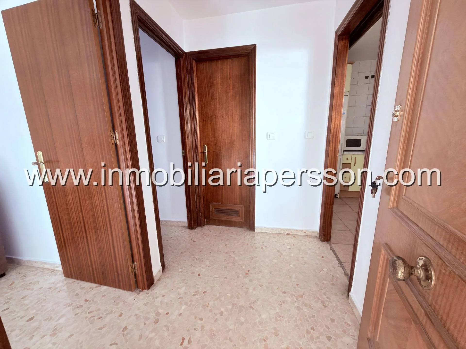 Ático VPO en Écija, un dormitorio