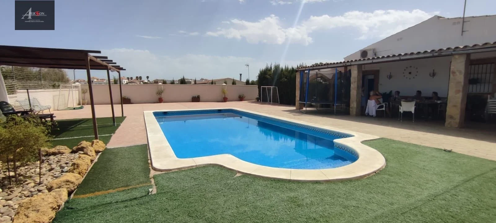 Chalet con piscina en Cañada Rosal