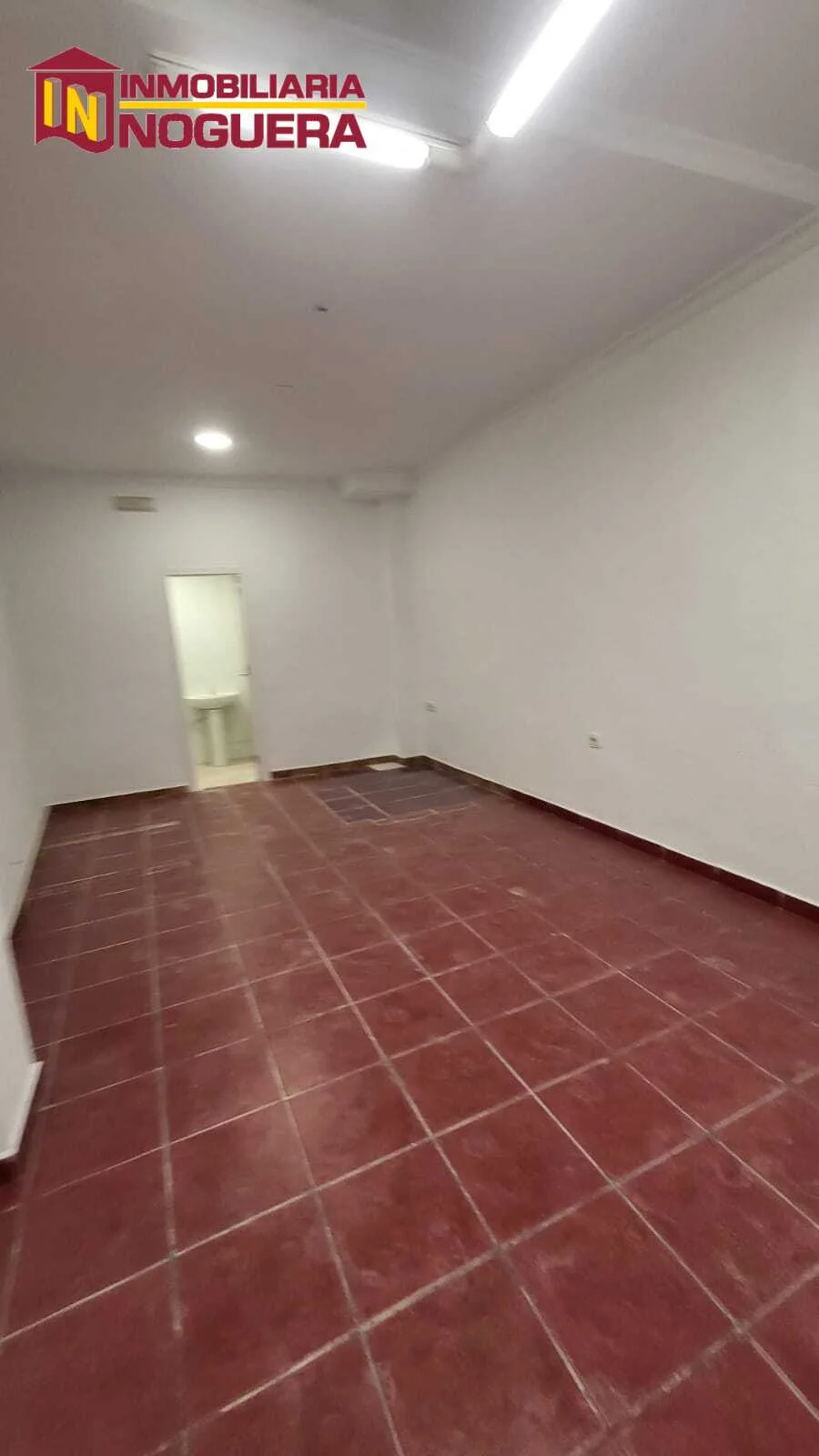 Central Écija commercial unit, 40 m²