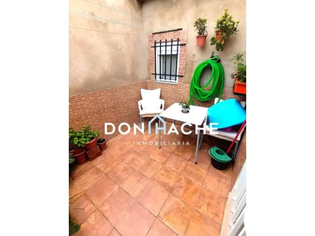 Piso de tres dormitorios con garaje en Mérida