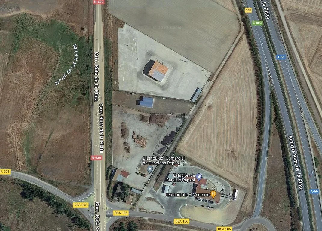 Paved Arapiles plot with warehouse