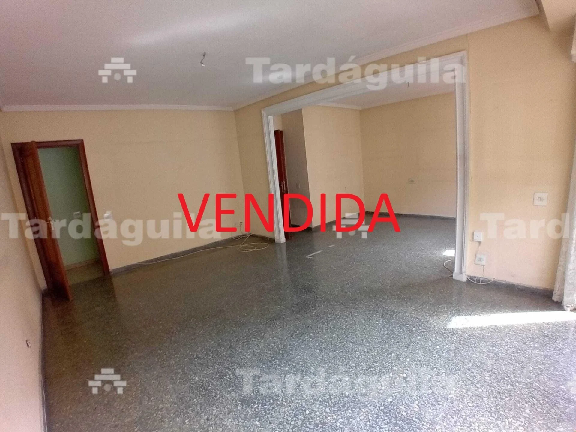 Renovation flat in Salamanca, 4 bedrooms
